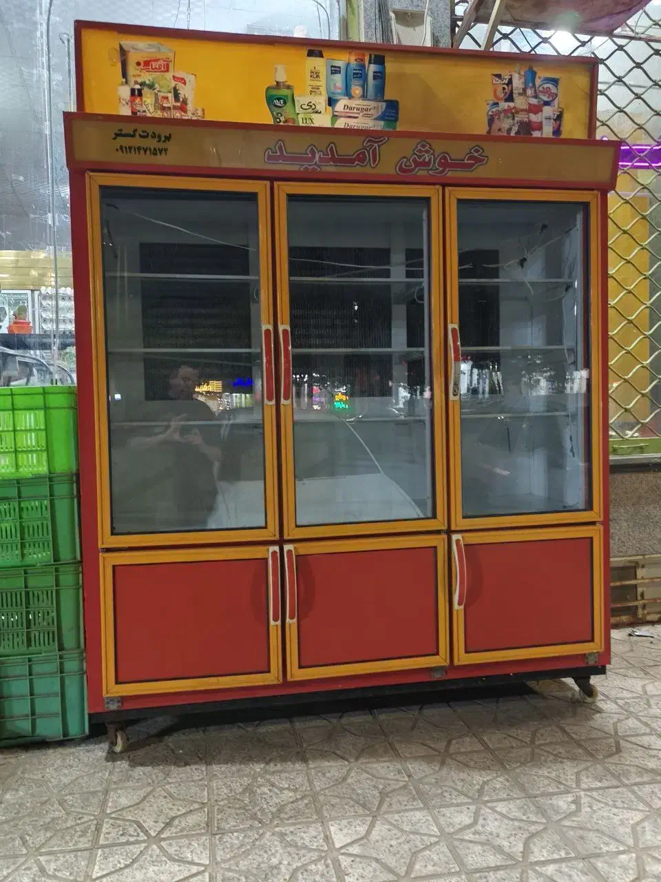 یخچال ویترینی|فروشگاه و مغازه|زرندیه, |دیوار