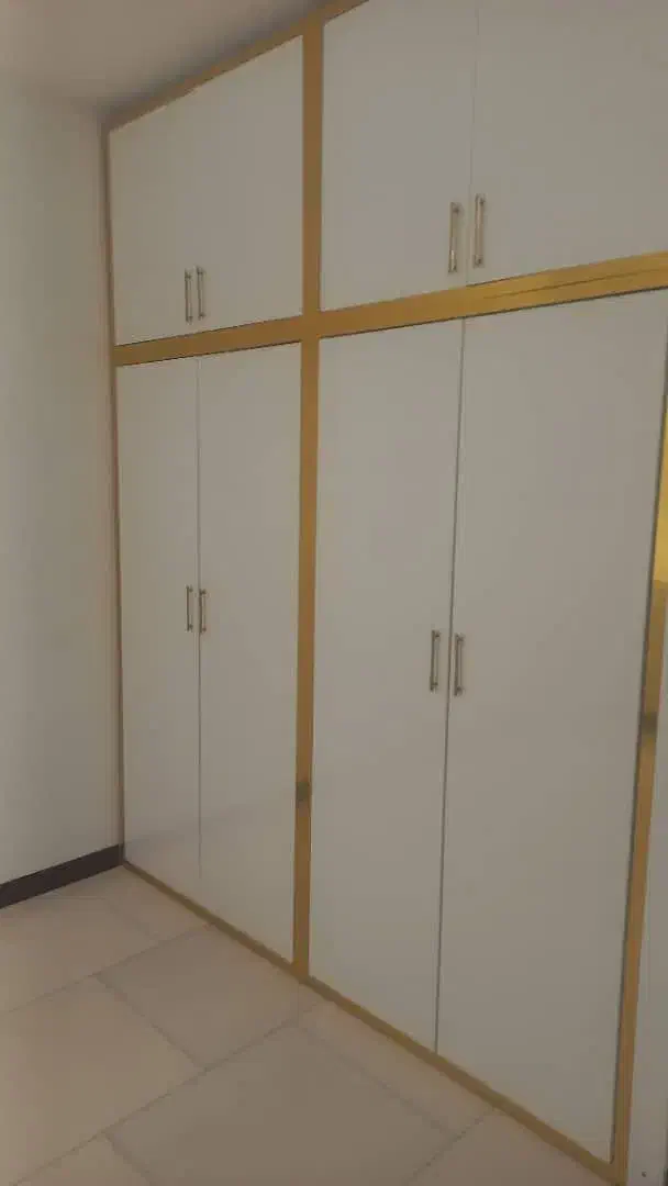 ۸۰متردوخواب دوکله طبقه۲جنوبی وام تسویه شهرک ابریشم|فروش آپارتمان|چهارباغ, |دیوار