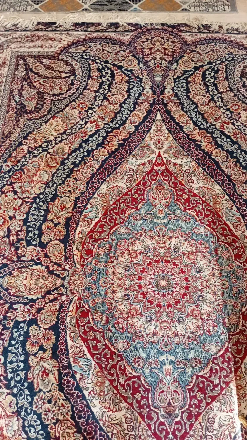 فرش ۶ متری  ۲ عدد|فرش|رشت, کوی مهر|دیوار