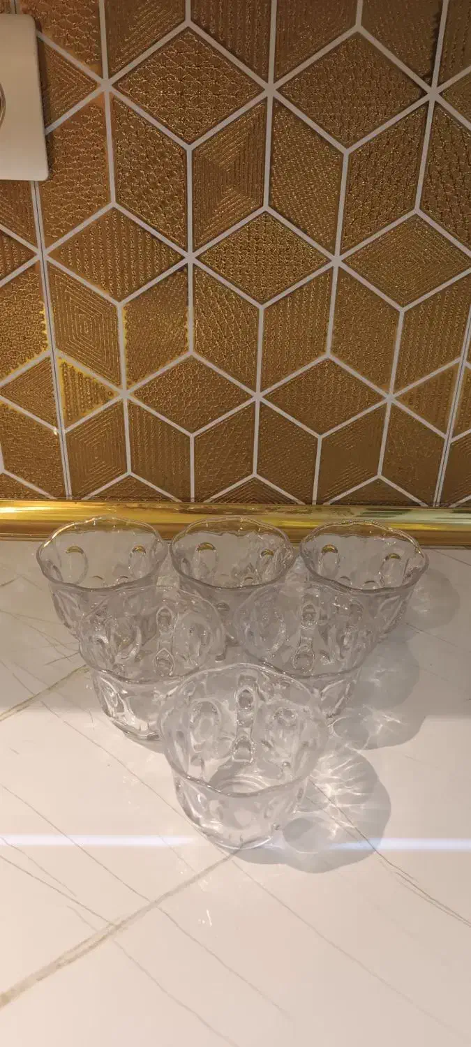 فنجان کریستال|ظروف سرو و پذیرایی|رشت, دیلمان|دیوار