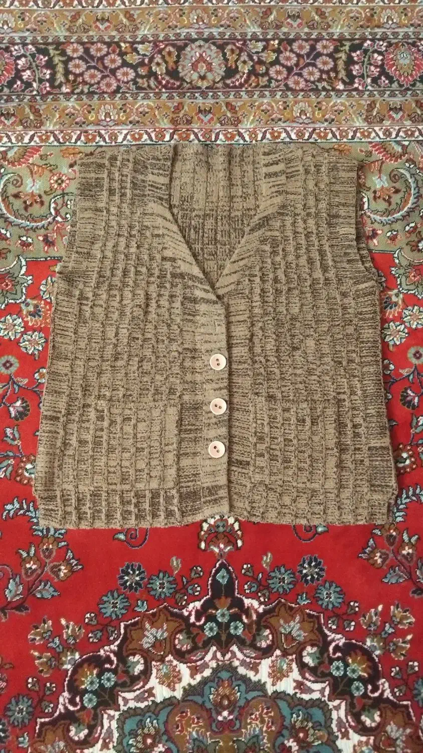 جلیقه قدیمی اعلا|لباس|مراغه, |دیوار