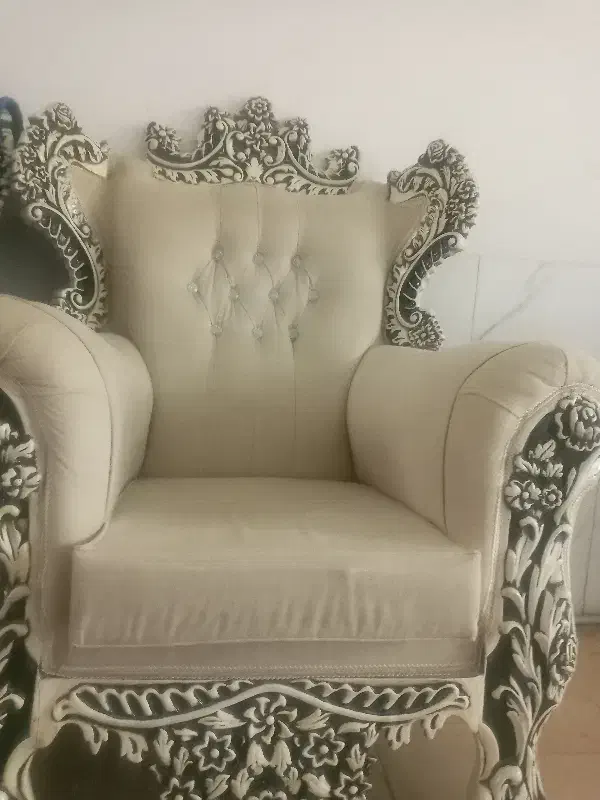 مبل های تمیزی. هستند تازه خریدم|مبلمان خانگی و میز عسلی|صفادشت, |دیوار