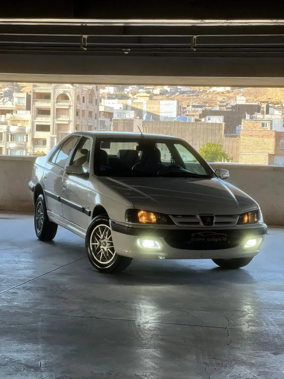 عتیقه خشک خشک تیوفایف سفارشی مدیران|خودرو سواری و وانت|بانه, |دیوار