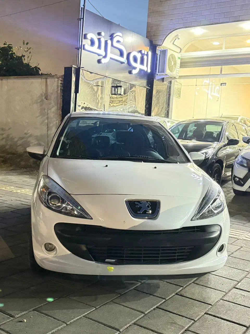 پژو ۲۰۷i پاناروما ۸۵ گانه|خودرو سواری و وانت|ارومیه, |دیوار