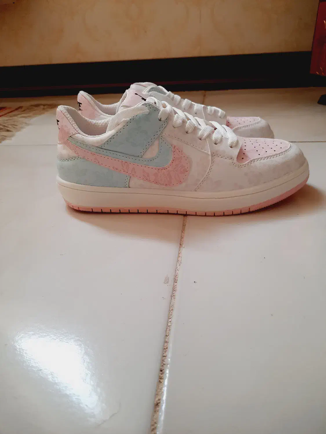 کفش اسپرت دخترانه مدل جردن        سایز 39|کیف، کفش، کمربند|صدرا-فارس, فاز ۲|دیوار