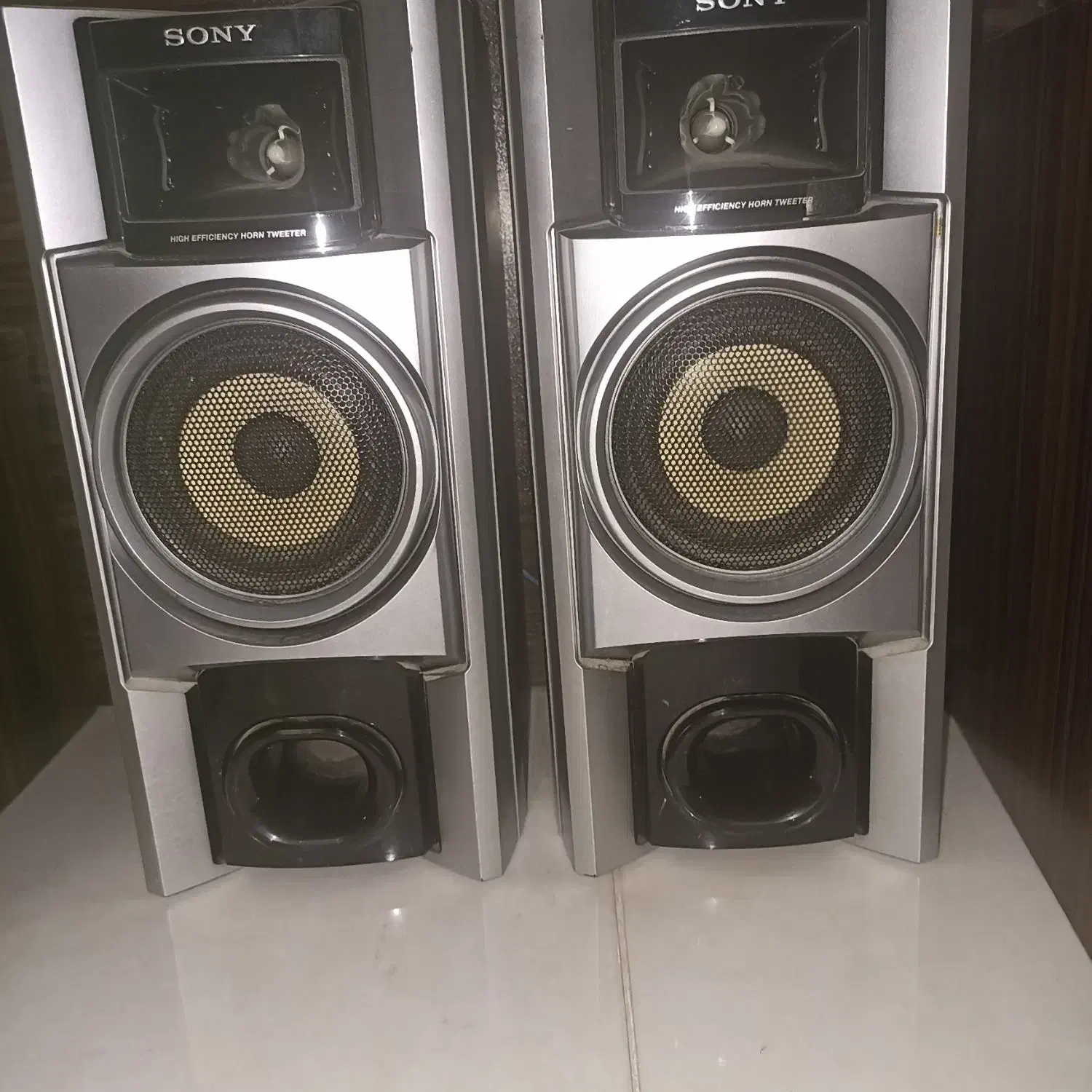 ضبط صوت بزرگ سونی همراه با باندها|سیستم صوتی خانگی|سنندج, |دیوار