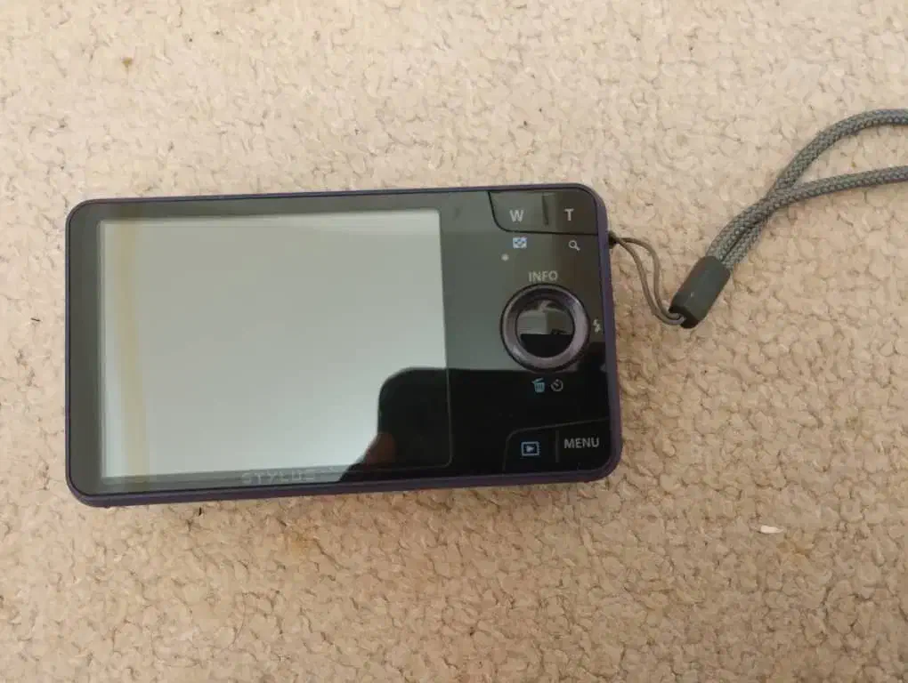 دوربین عکاسی و فیلمبرداری|دوربین عکاسی و فیلمبرداری|تهران, نیکنام|دیوار