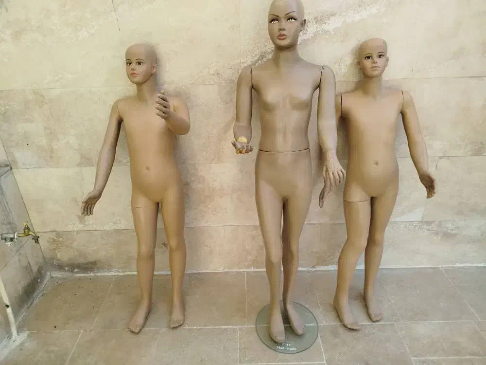 مانکن بچگانه|فروشگاه و مغازه|قم, زنبیل آباد|دیوار