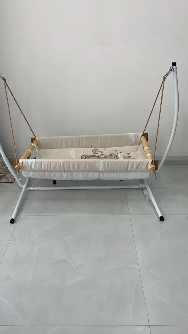 گهواره کودک|تخت و صندلی بچه|گنبد کاووس, |دیوار