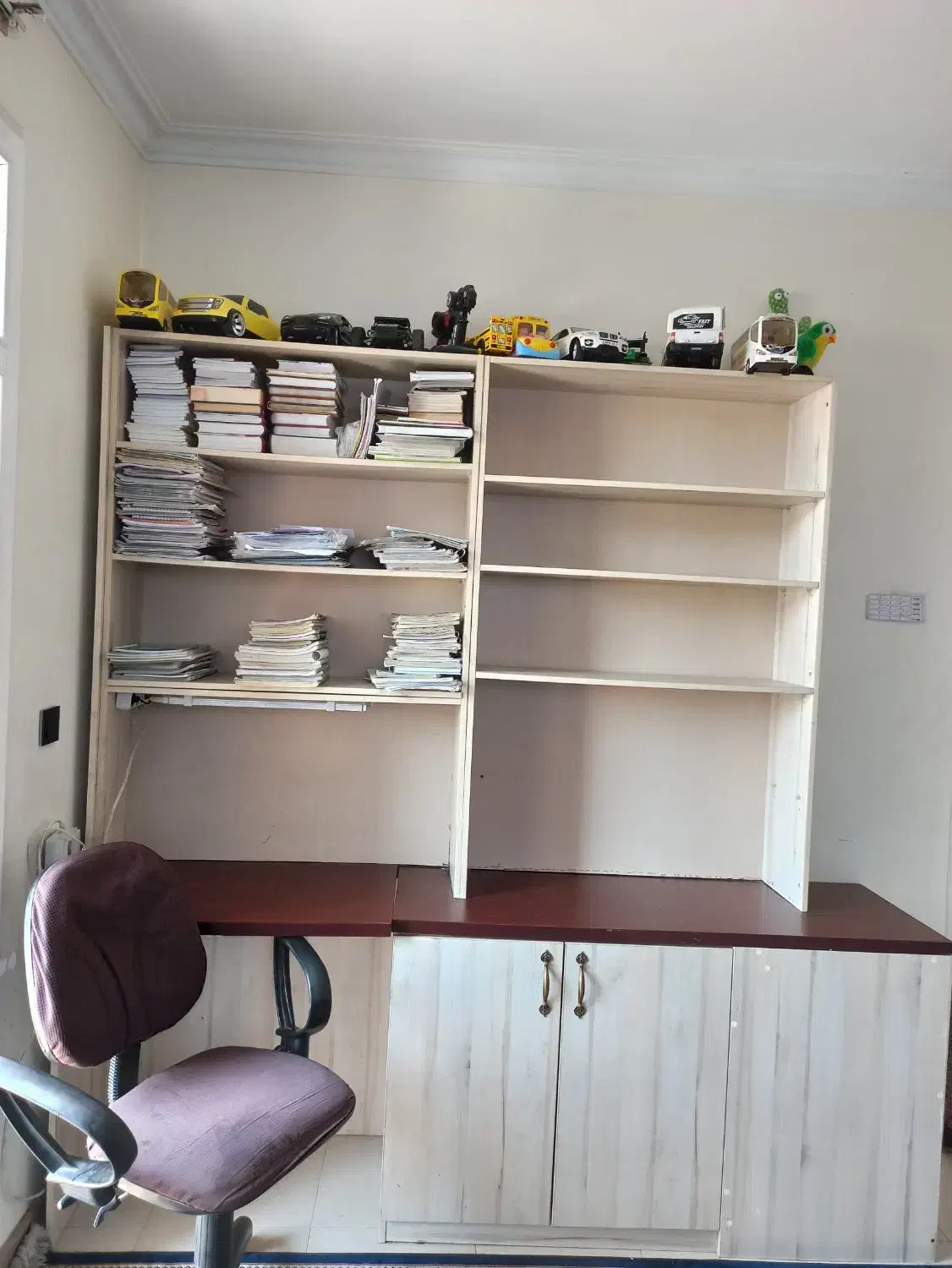 کتابخانه میز تحریر کمد صندلی چرخ دار|جاکفشی، کمد، دراور|تهران, شهران جنوبی|دیوار