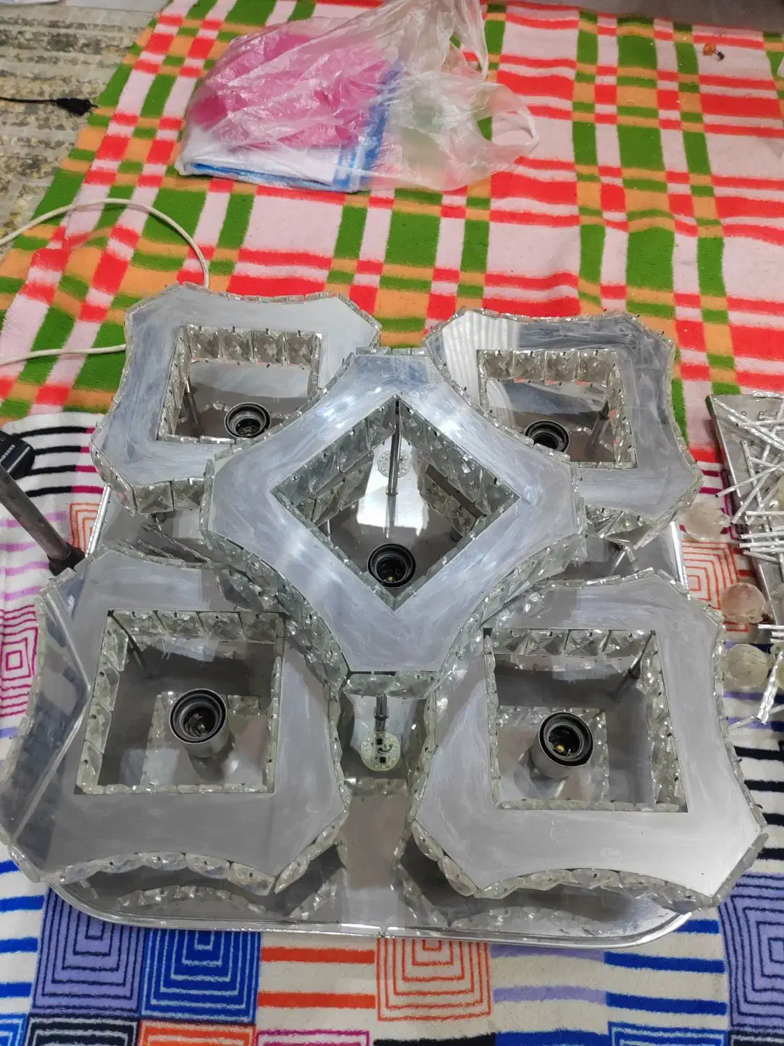 دو عدد لوستر|لوستر و چراغ آویز|شیراز, شهرک سراج‎|دیوار