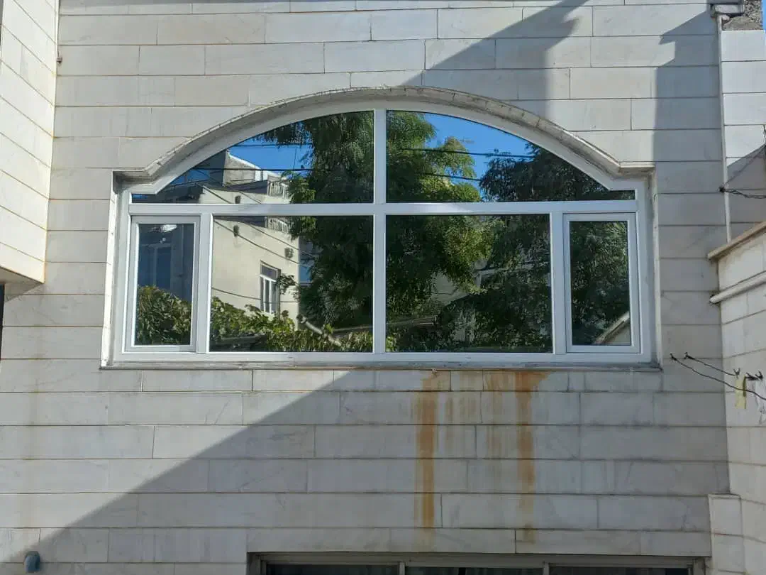 درب وپنجره هایupvc.|خدمات پیشه و مهارت|اراک, |دیوار