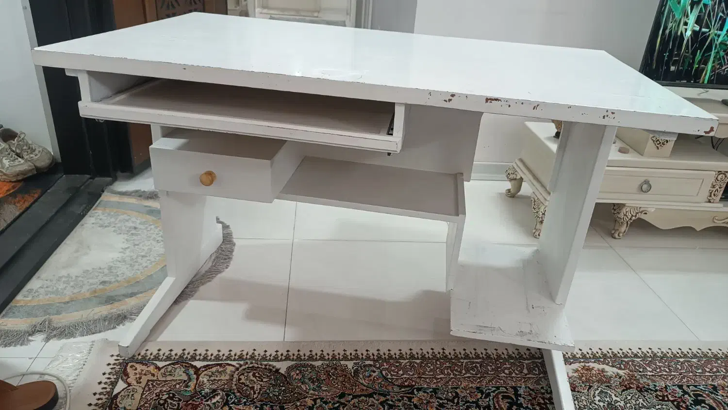 میز کامپیوتر سالم وچوب خالص|میز تحریر و کامپیوتر|نیشابور, شهرک فیروزه|دیوار