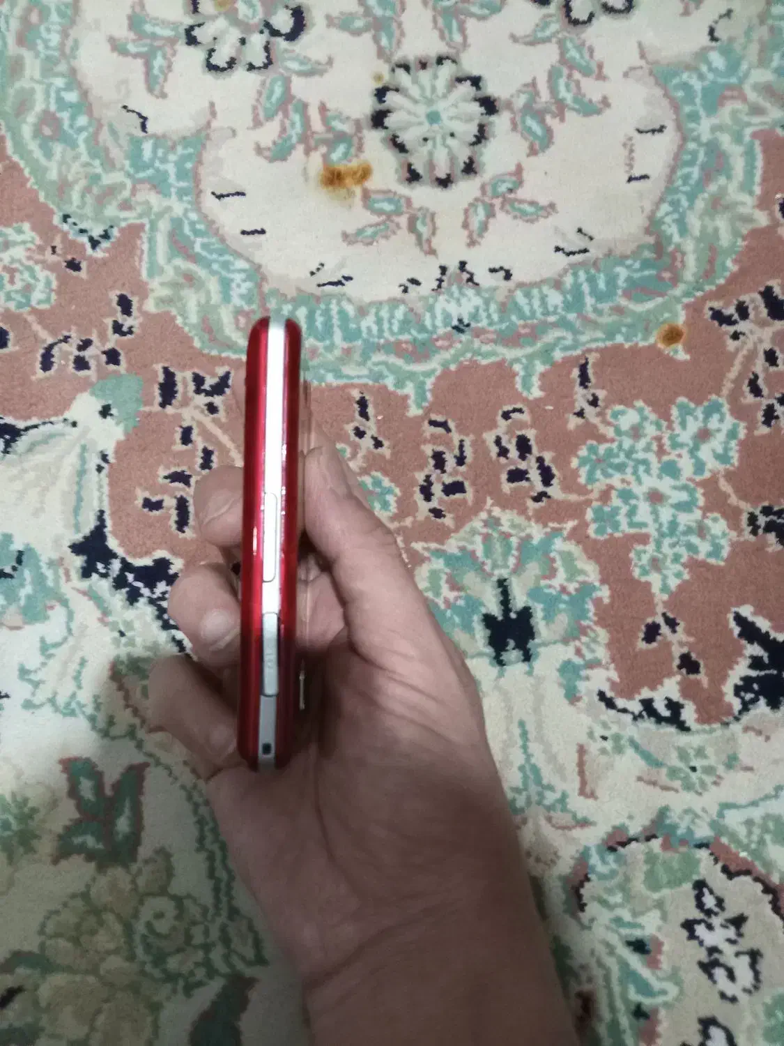 گوشی ال جی|موبایل|ری, شهادت|دیوار