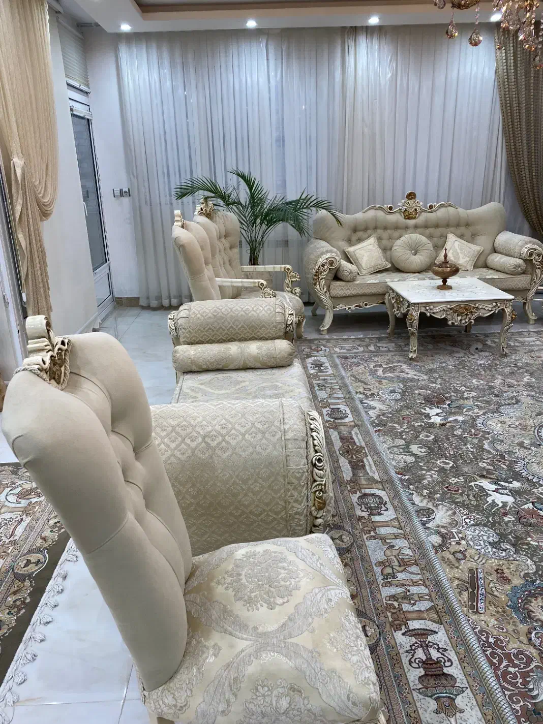 فروش فوری مبل|مبلمان خانگی و میز عسلی|بیرجند, |دیوار