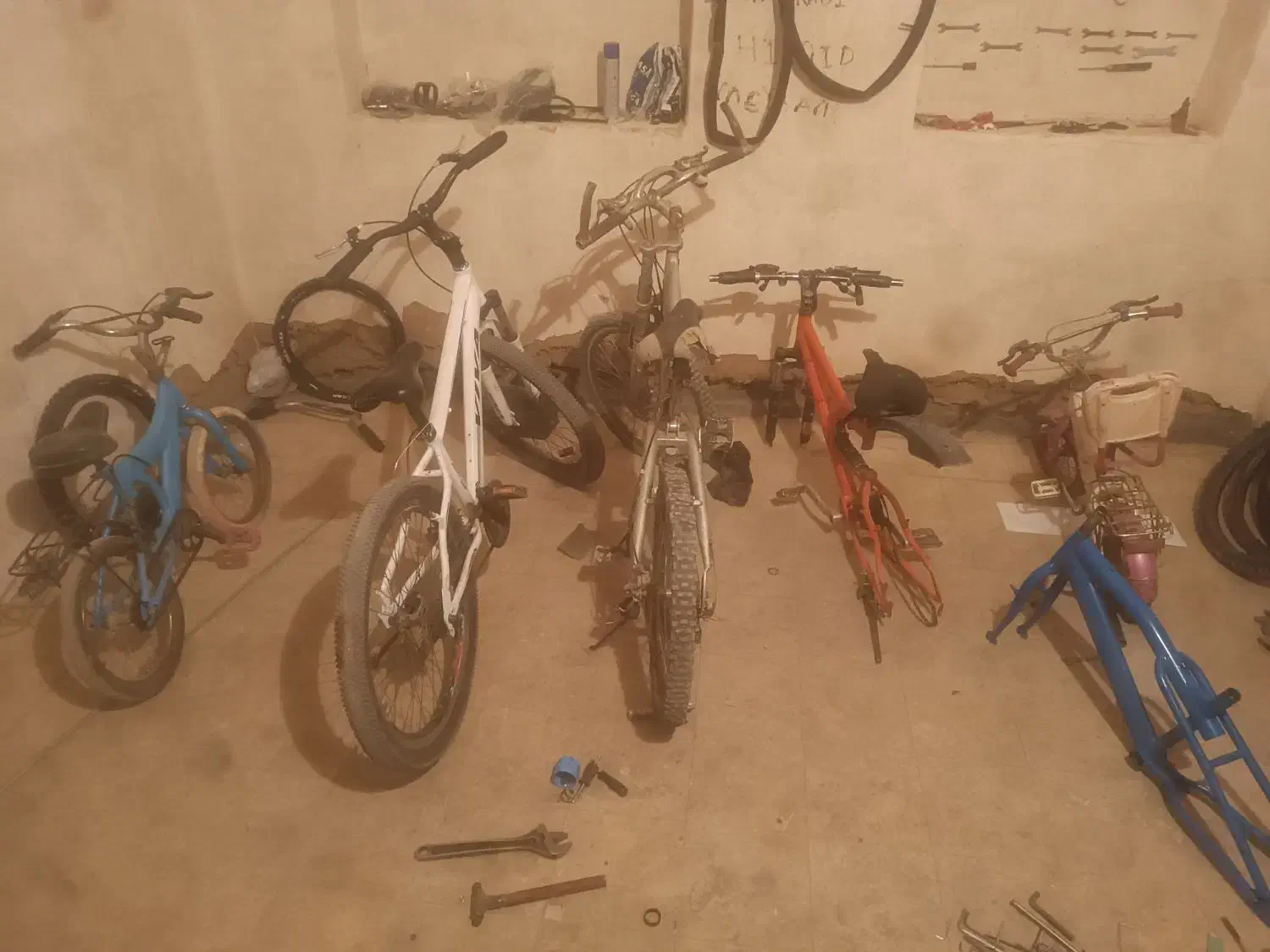 تعمیرات دوچرخه (ویژه)|خدمات پیشه و مهارت|سیرجان, |دیوار