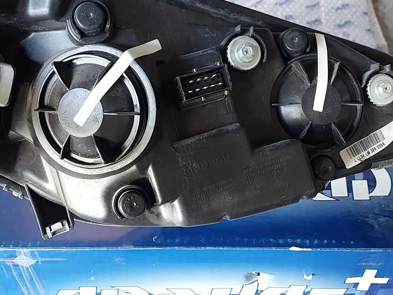 چراغ جلو ۲۰۷|قطعات یدکی و لوازم جانبی|ابهر, |دیوار