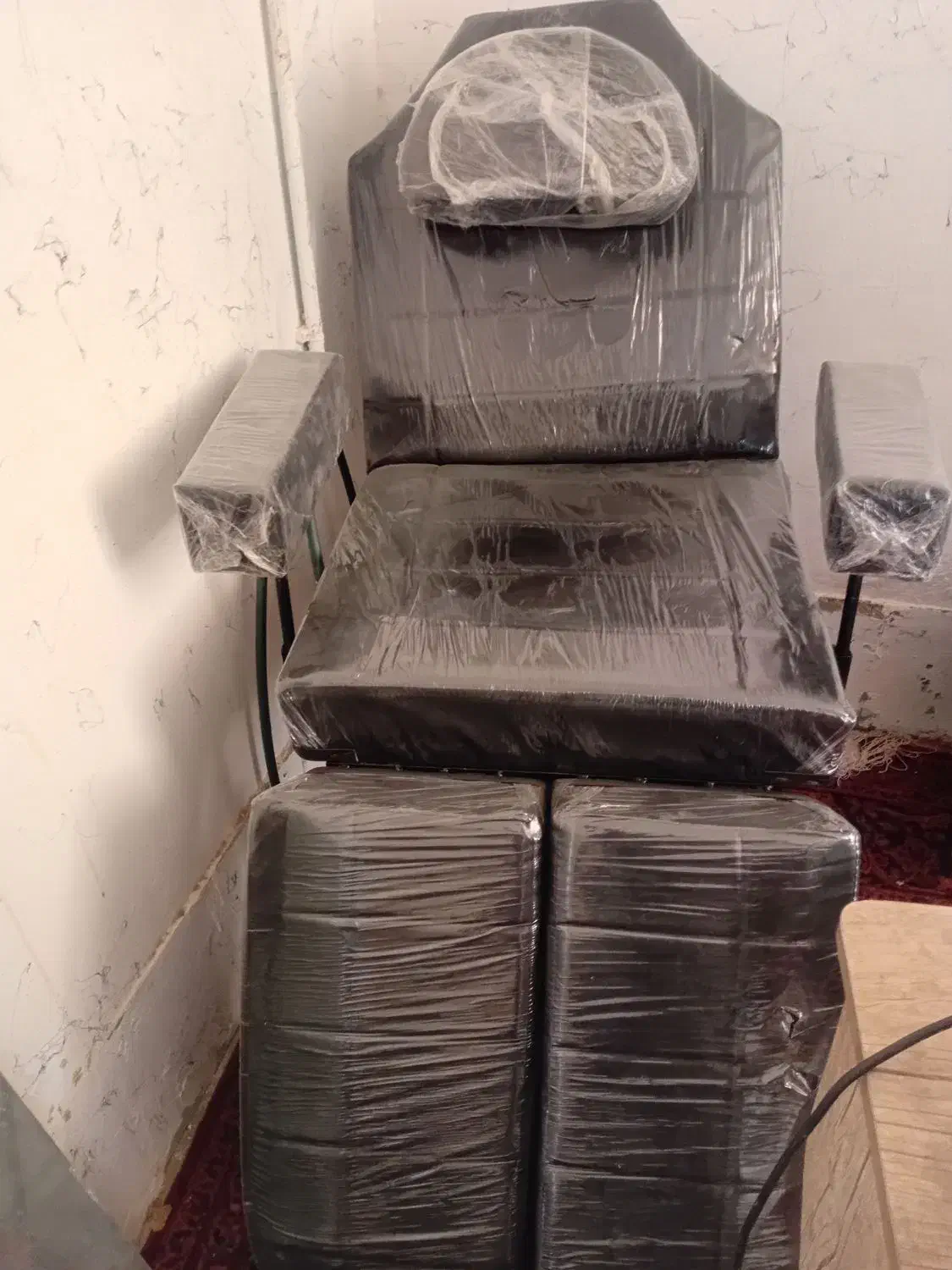 صندلی ارایشی ۴ تکه|آرایشگاه و سالنهای زیبایی|شیبکوه (فارس), |دیوار