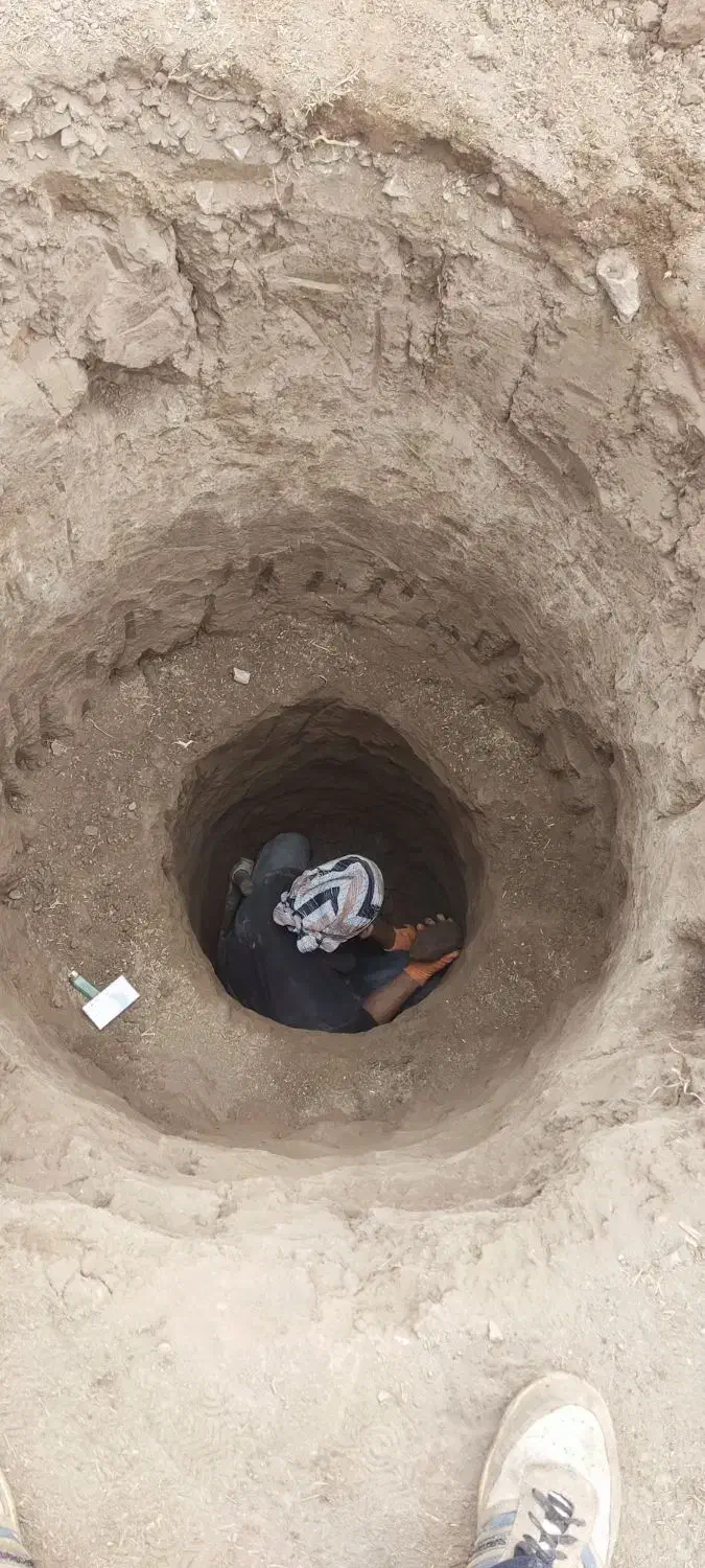 حفاری چاه تا عمق 80متر و تخریب ساختمان|خدمات پیشه و مهارت|خوی, |دیوار