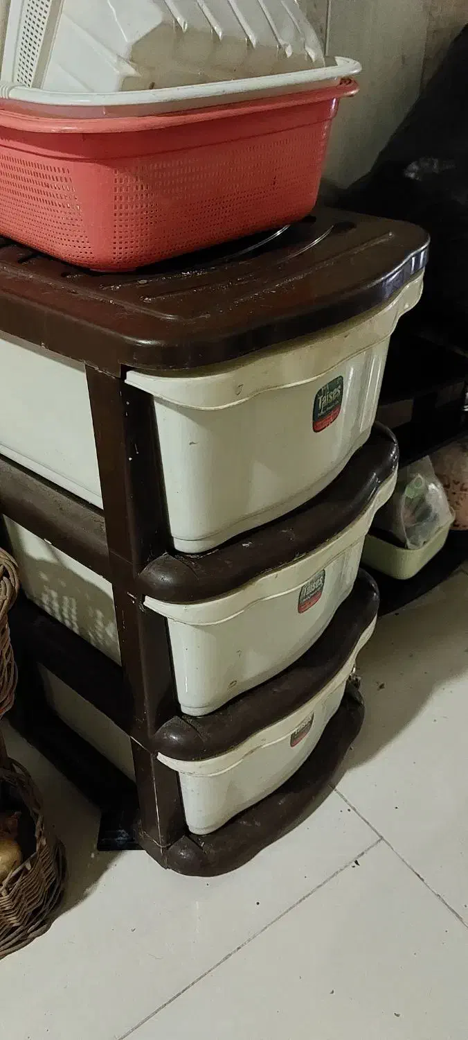 آینه سالنی|آرایشگاه و سالنهای زیبایی|مشهد, یاس|دیوار