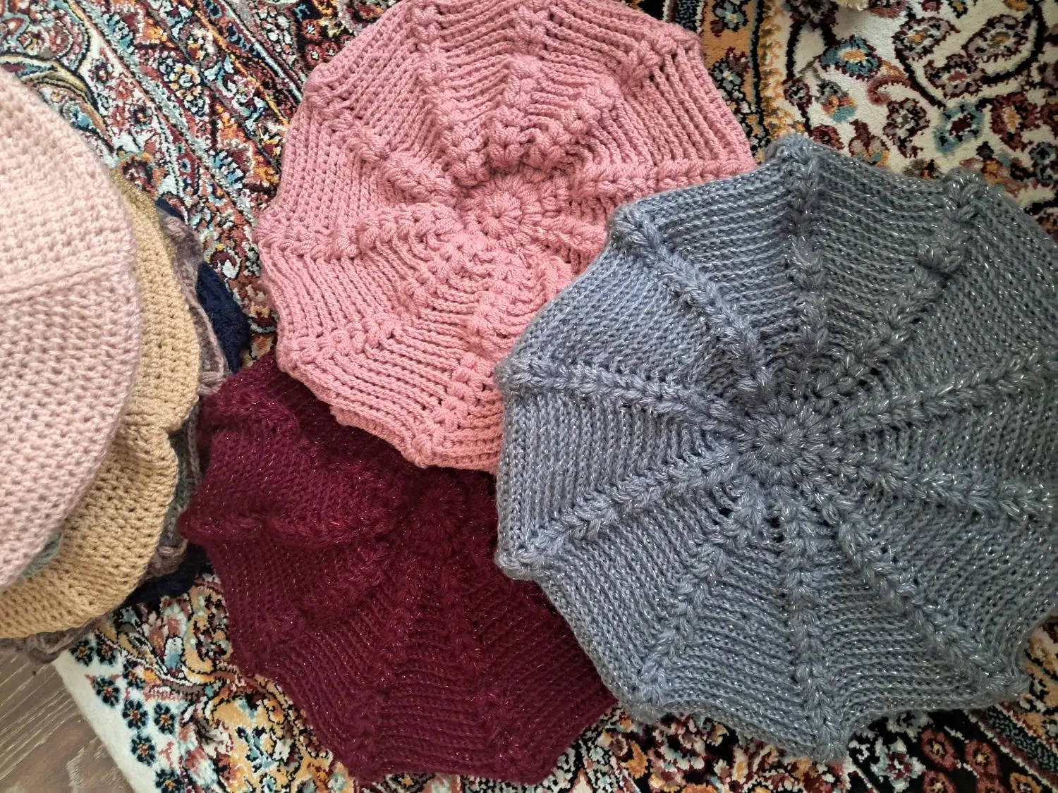 کلاه و دستکش|لباس|پرند, فاز ۵|دیوار