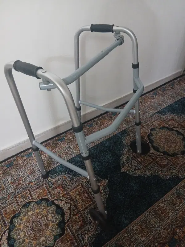 واکر|پزشکی|تهران, بریانک|دیوار