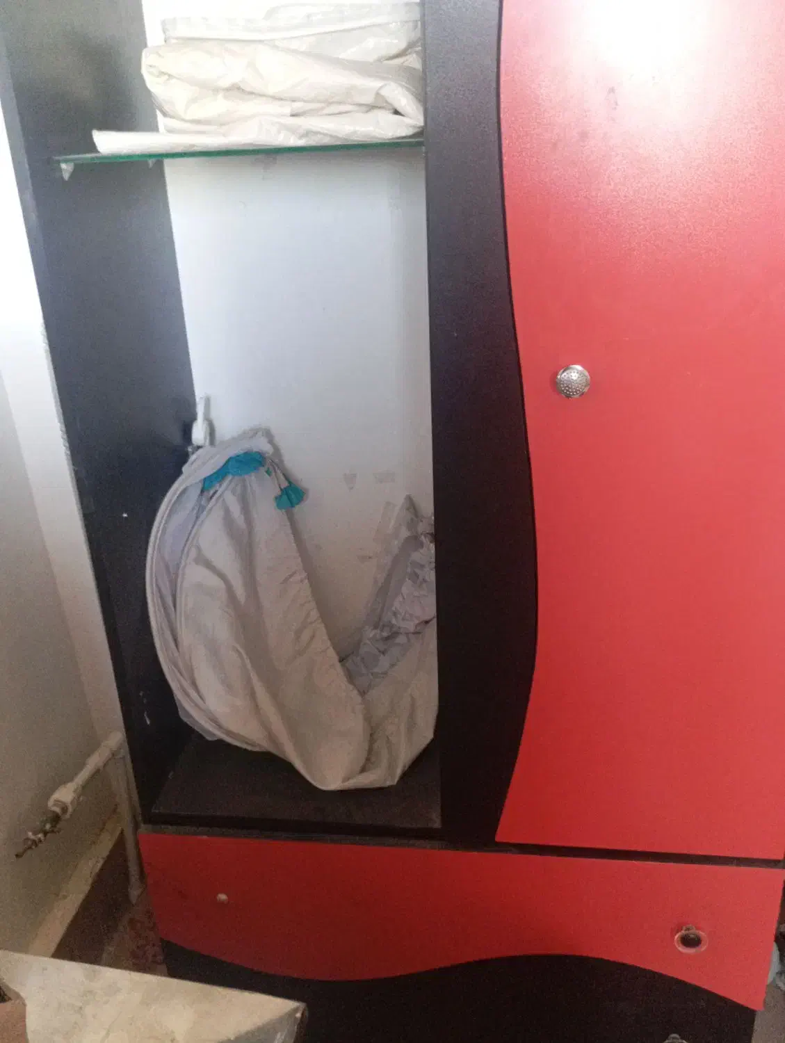 کمد|جاکفشی، کمد، دراور|گالیکش, |دیوار