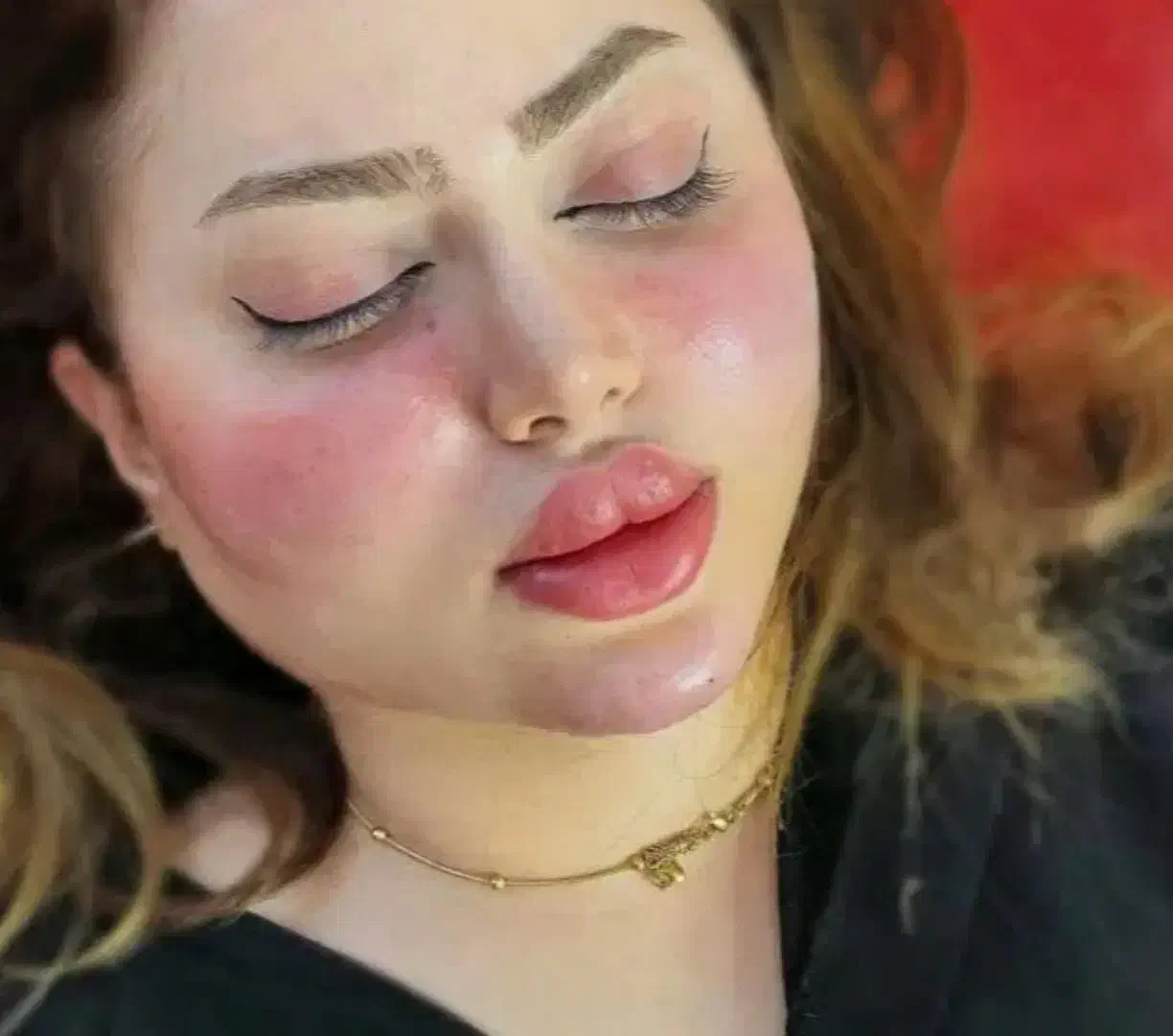 آموزش و انجام خدمات زیبایی ژل، بوتاکس ، آنزیم.مزو|خدمات آرایشگری و زیبایی|بروجرد, |دیوار