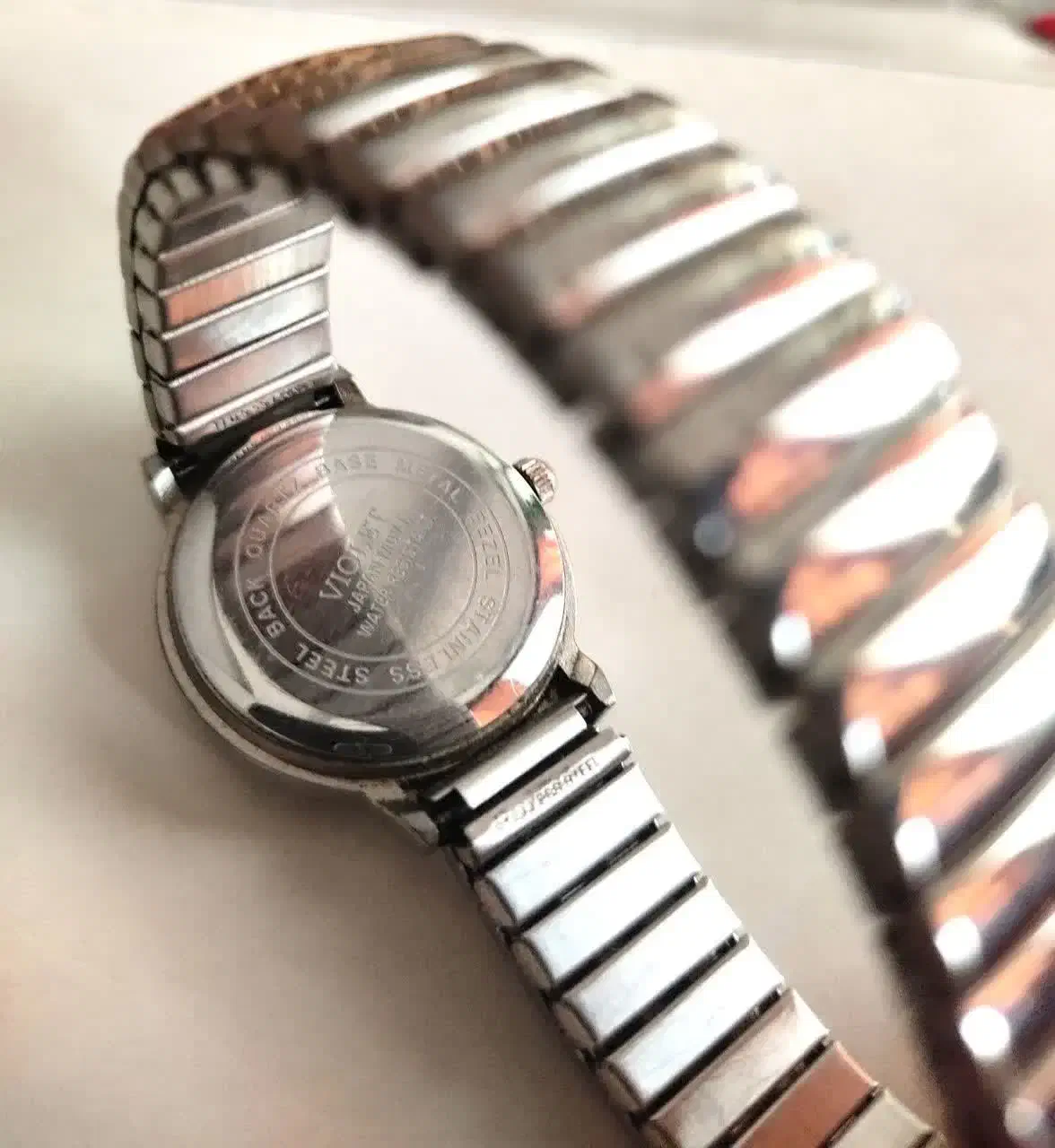 ساعت مچی زنانه ویولت ژاپن|ساعت|تهران, جنت‌آباد شمالی|دیوار