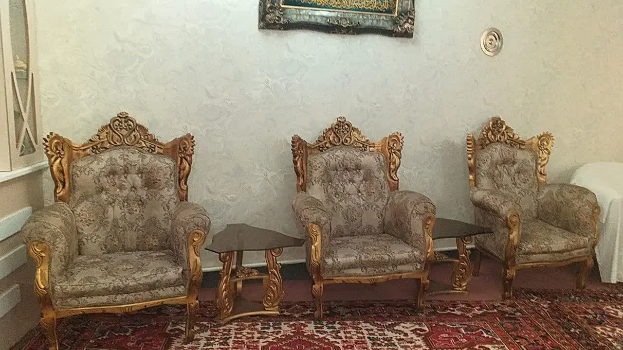 مبل سلطنتی|مبلمان خانگی و میز عسلی|مرند, |دیوار