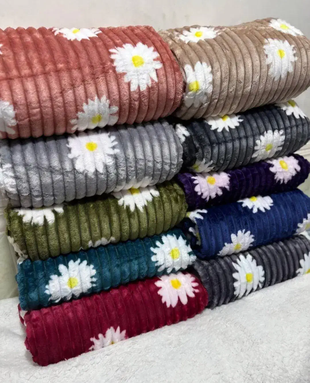 پتو|رختخواب، بالش، پتو|بیرجند, |دیوار