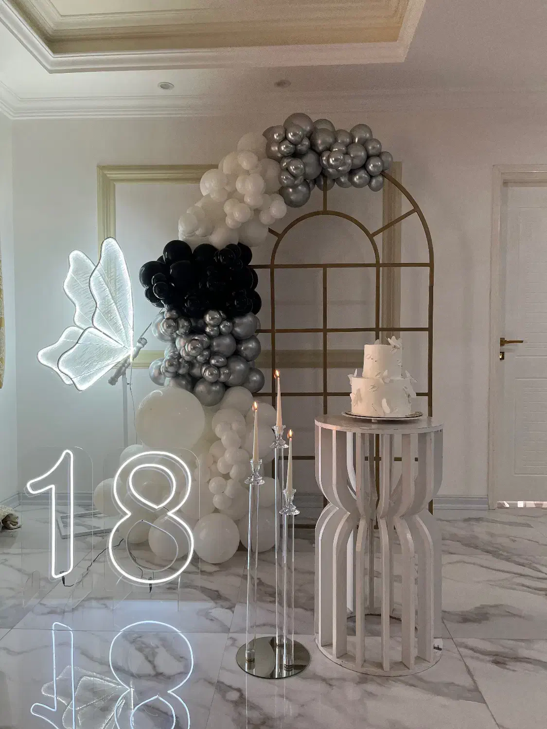 فروش عددهای نئون|ریسه و چراغ تزئینی|تهران, جنت‌آباد شمالی|دیوار