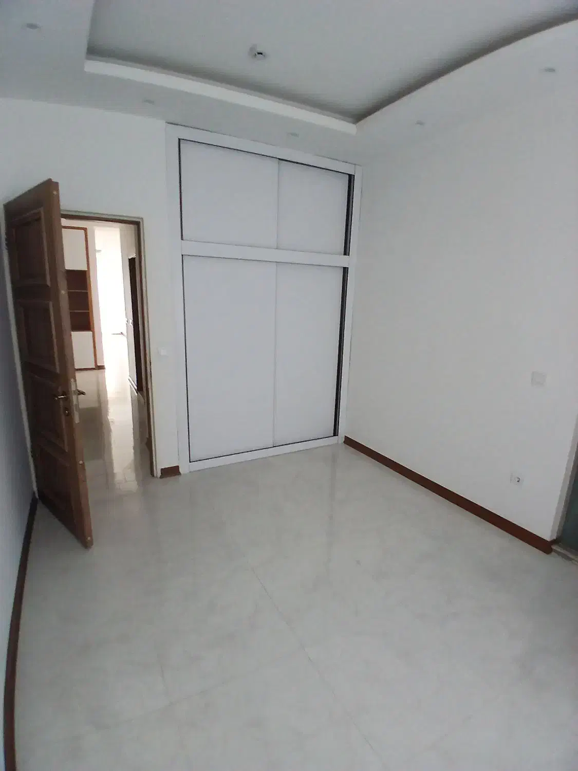 فروش ویلایی نزدیک دریا خط ۸ سنددار|فروش خانه و ویلا|چالوس, |دیوار