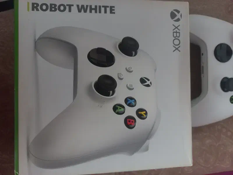 دسته ایکس باکس سری x و s سفید|کنسول، بازی ویدئویی و آنلاین|بندر انزلی, آذربایجان|دیوار