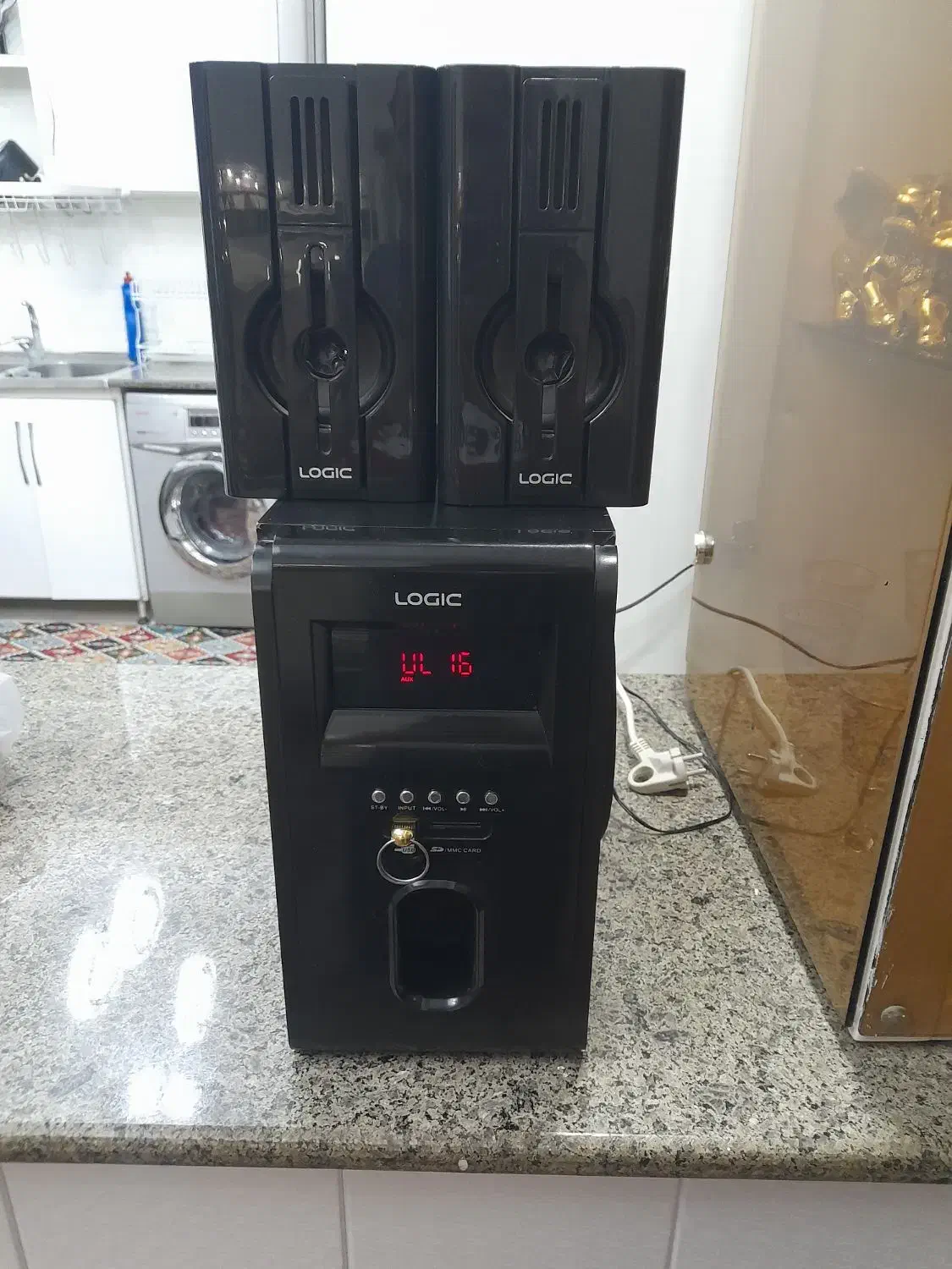 کامپیوتر بسیارسالم خانگی اسپیکر و کیبورد و اوه متر|رایانه رومیزی|زنجان, |دیوار