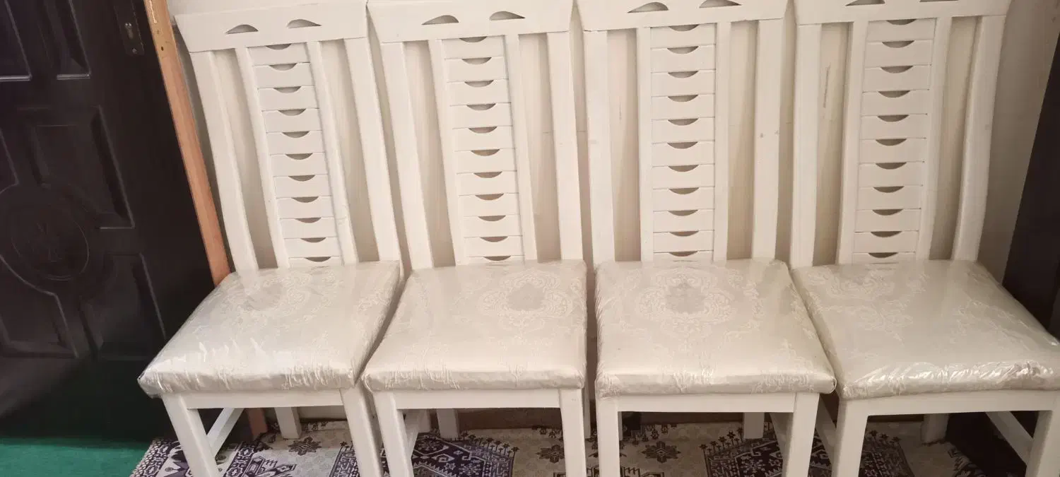 لوازم خانگی|میز و صندلی غذاخوری|بروجرد, |دیوار