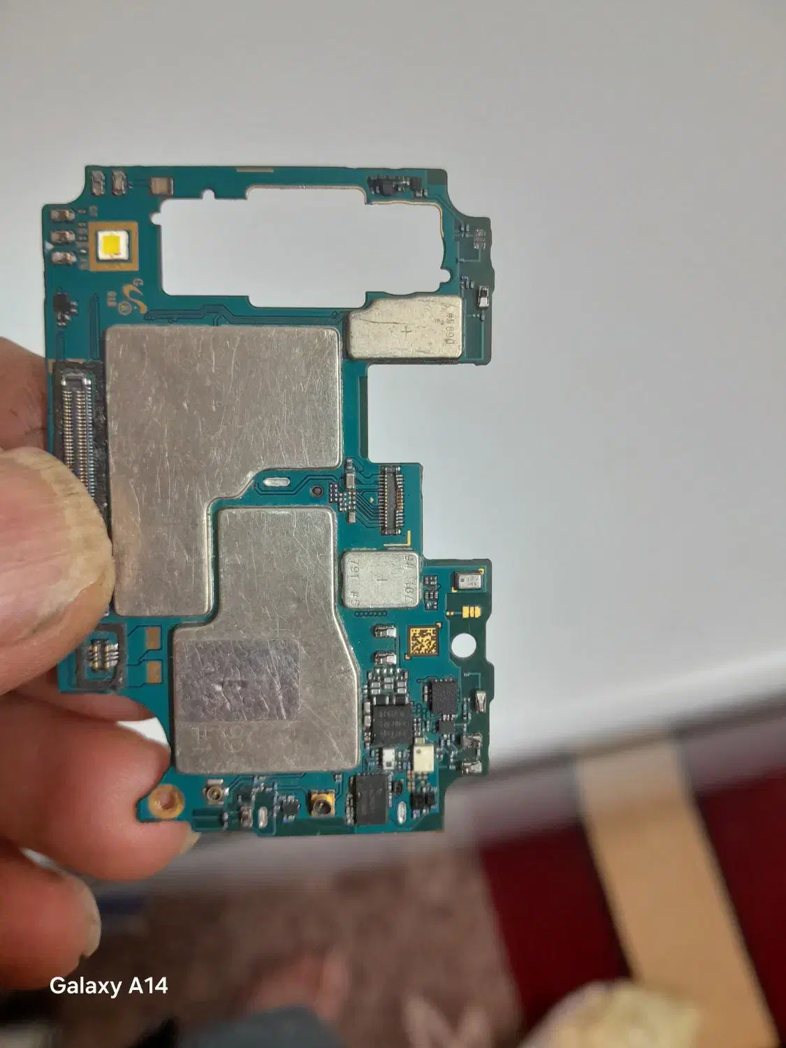 گوشی a94صفحه شکسته باکارتن|موبایل|آمل, |دیوار