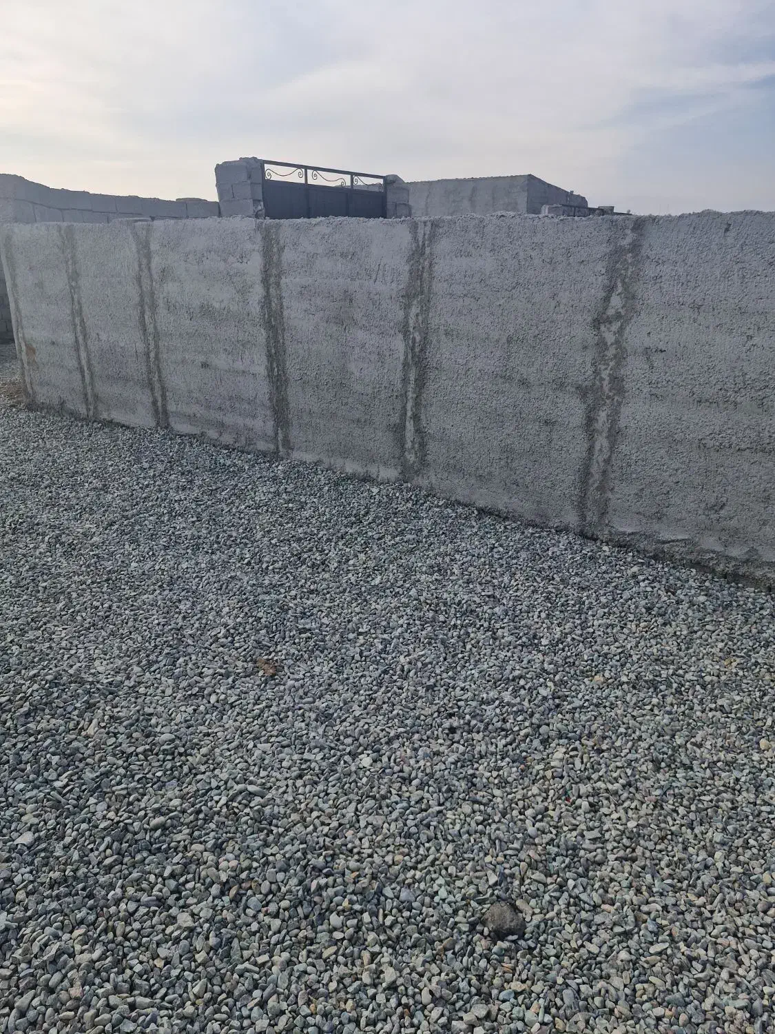 چهاردیواری مجزا ۶۶۰ متری سنددار (اقساطی)|فروش زمین و ملک کلنگی|صفادشت, |دیوار