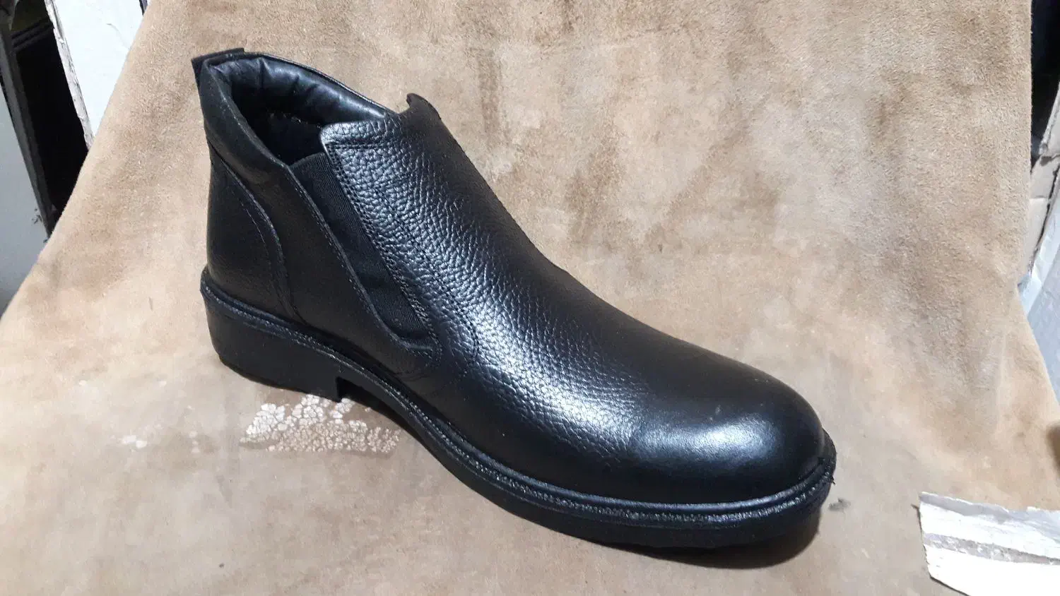 نیم بوت تمام چرم زیره تزریق طبی.40تا44هست|کیف، کفش، کمربند|تبریز, |دیوار