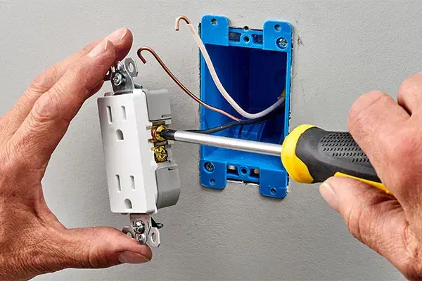 برق کشی ساختمان صفرتا صد مراحل|خدمات پیشه و مهارت|کوهدشت, |دیوار