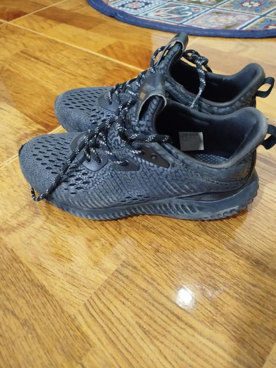 کتونی آدیداس پسرانه|کیف، کفش، کمربند|سمنان, |دیوار