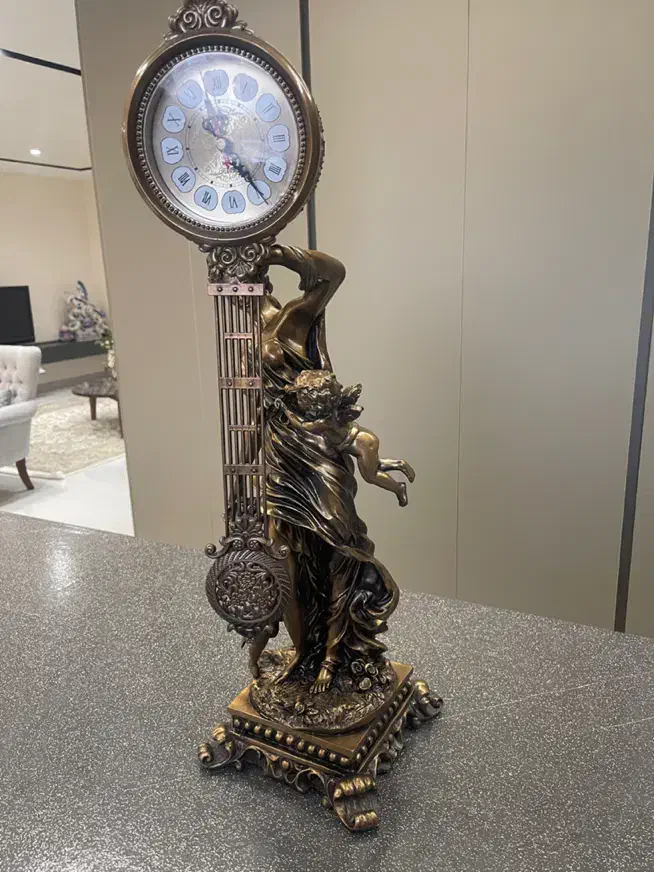 ساعت رومیزی مجسمه دار|ساعت دیواری و تزئینی|اصفهان, دشتستان|دیوار