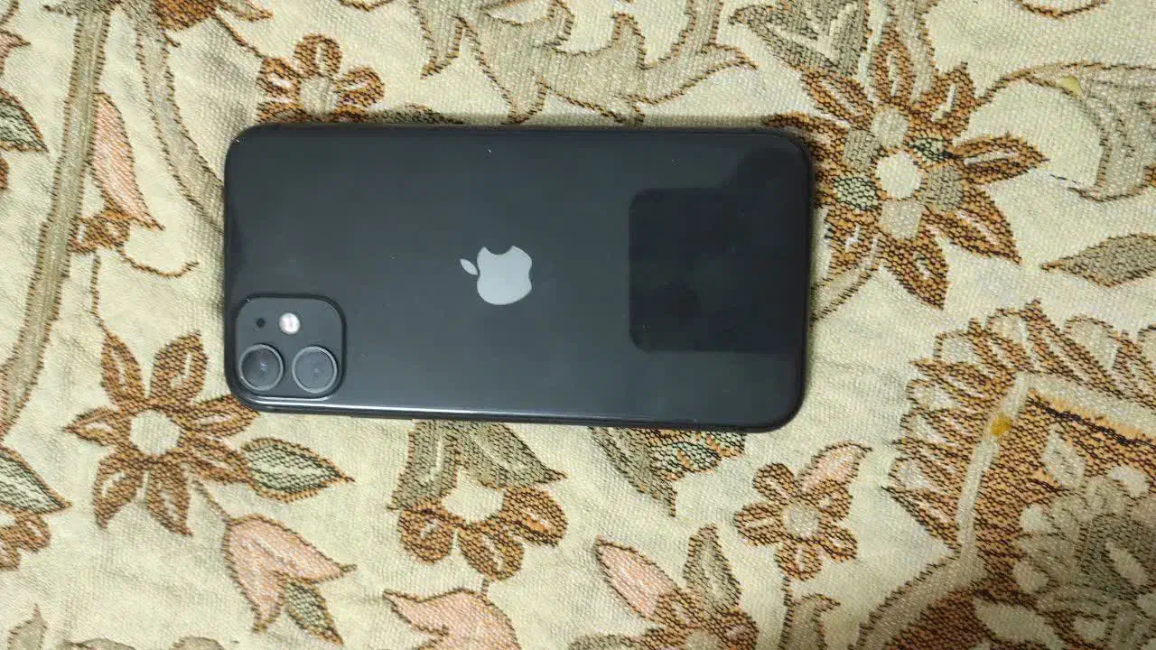 ایفون 11نرمال سالم|موبایل|مشهد, کشاورز|دیوار