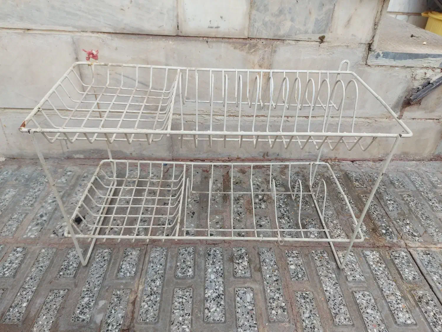 آبچکان|آب‌چکان و نظم‌دهنده ظروف|ملایر, |دیوار