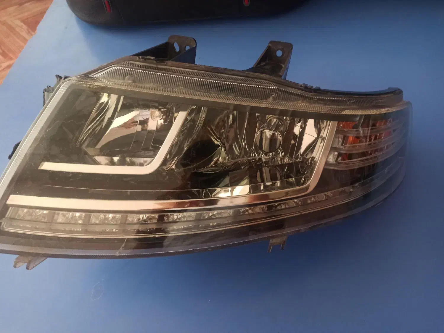 چراغ جلو سورن پلاس|قطعات یدکی و لوازم جانبی|شهرضا, |دیوار