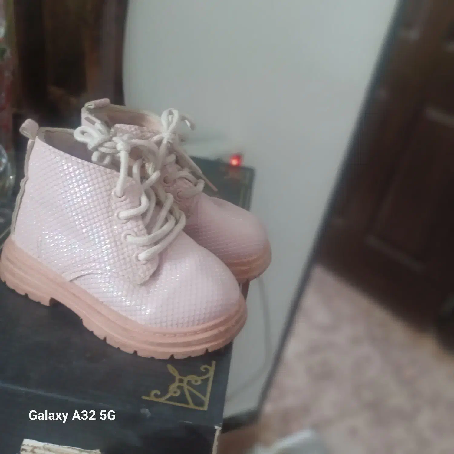 کفش کودک|کفش و لباس بچه|زنجان, |دیوار