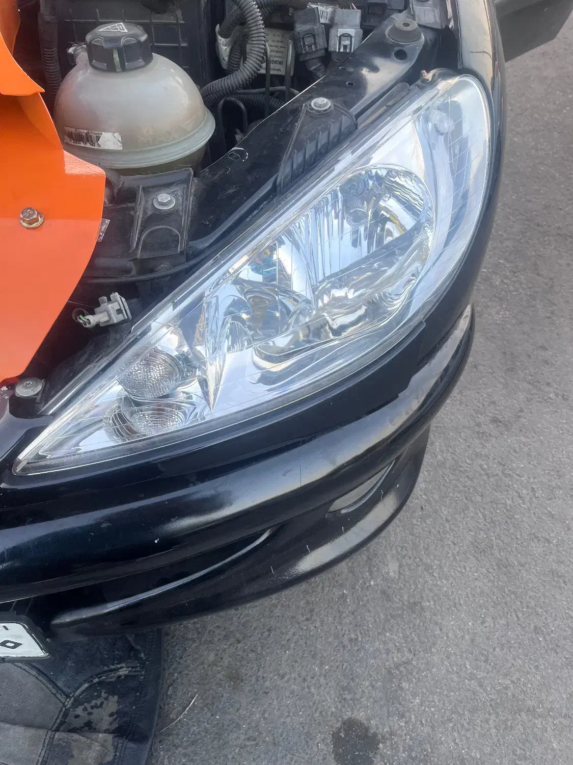 چراغ جلو ۲۰۶ کروز ، مهشکن ۲۰۷ ، گلپخشکن ،منبع سورن|قطعات یدکی و لوازم جانبی|تهران, هروی|دیوار