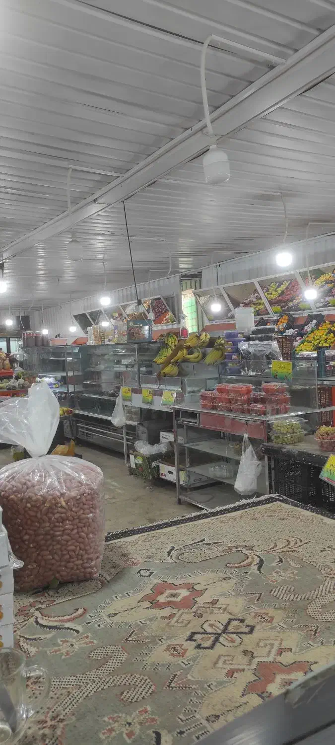 کارگر ساده برای میوه فروشی|استخدام خدمات فروشگاه و رستوران|تهران, ازگل|دیوار