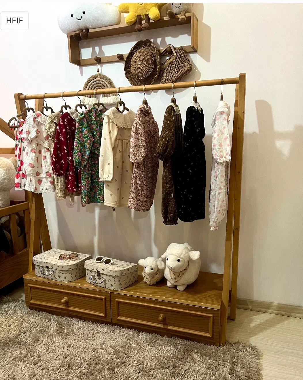 صنایع چوبی از کابینت تا کاور شوفاژ|تخت و سرویس خواب|اردبیل, |دیوار