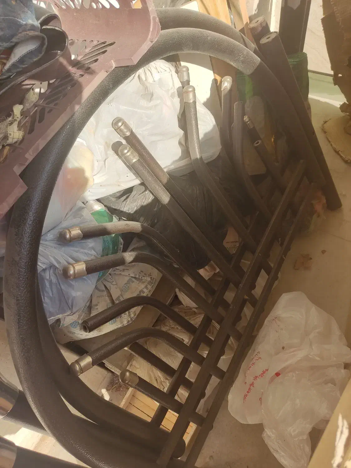 تخت چوبی|تخت و سرویس خواب|شیراز, فرگاز|دیوار